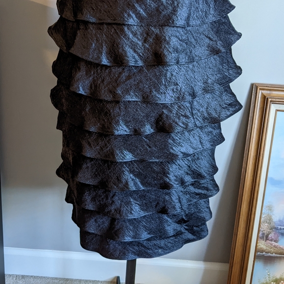 R&M Richards Black Ruffle Cocktail Dress - 8P - Picture 8 of 16